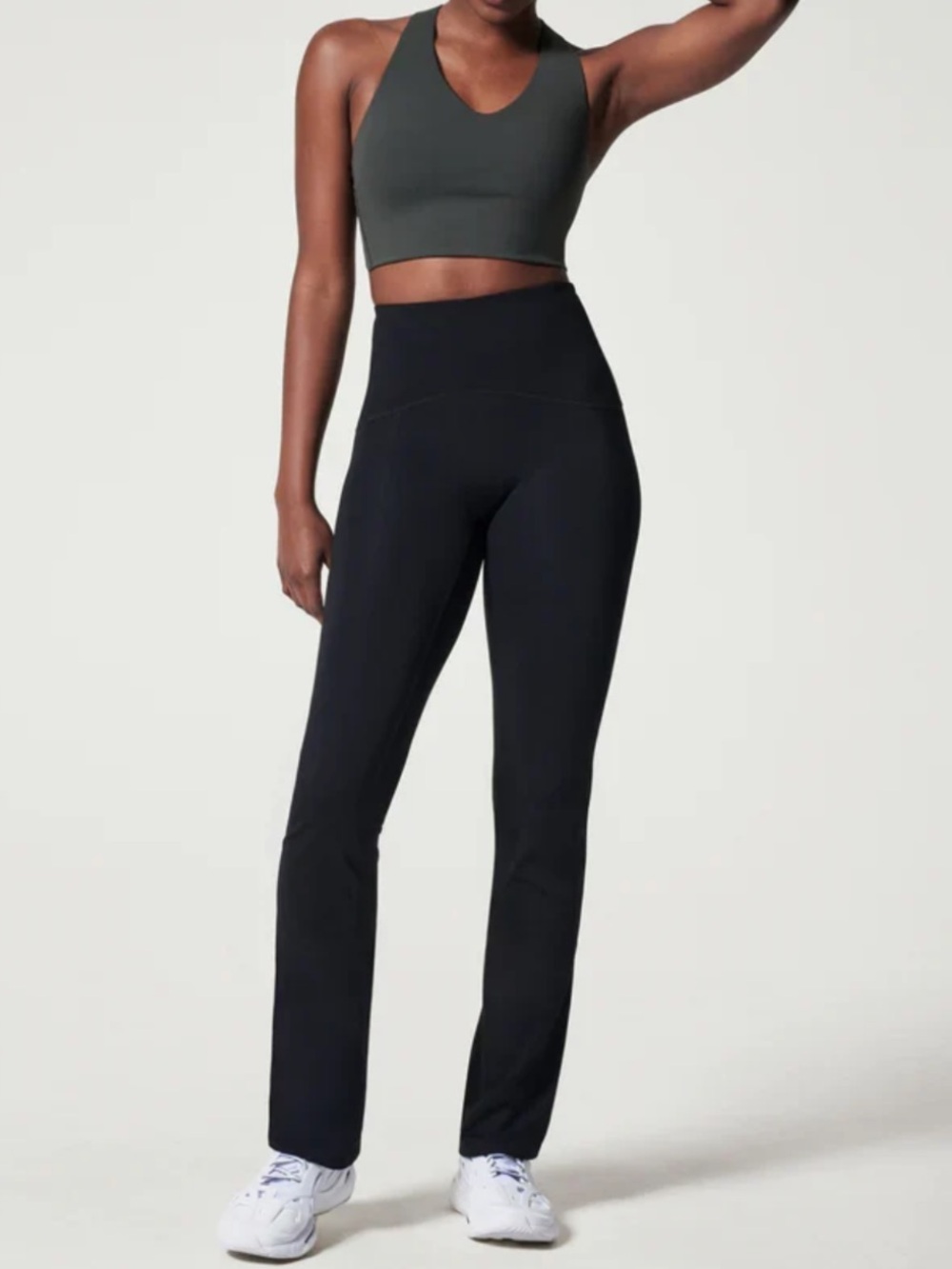 SPANX shape™ Booty Boost® Black Flare
PantR
